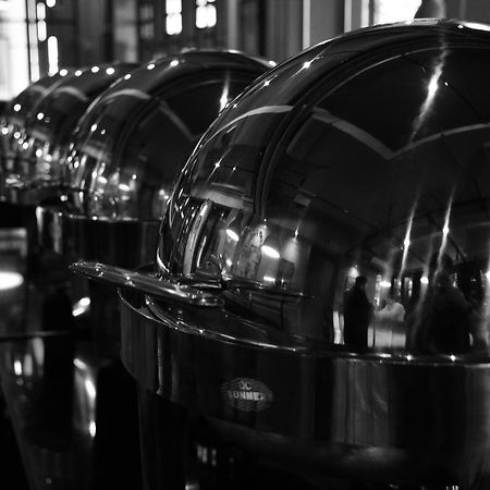 Maple Hotel Grogol Jakarta Eksteriør billede