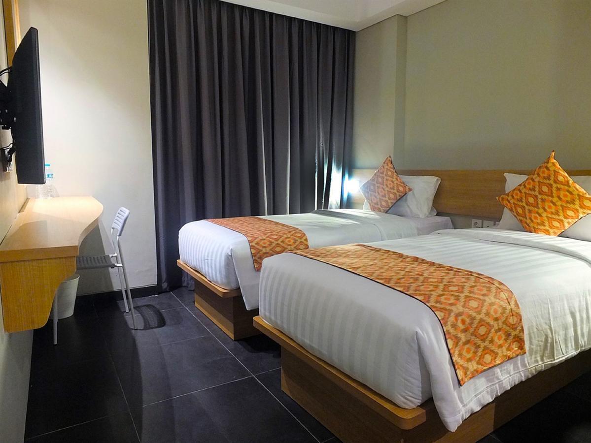 Maple Hotel Grogol Jakarta Eksteriør billede