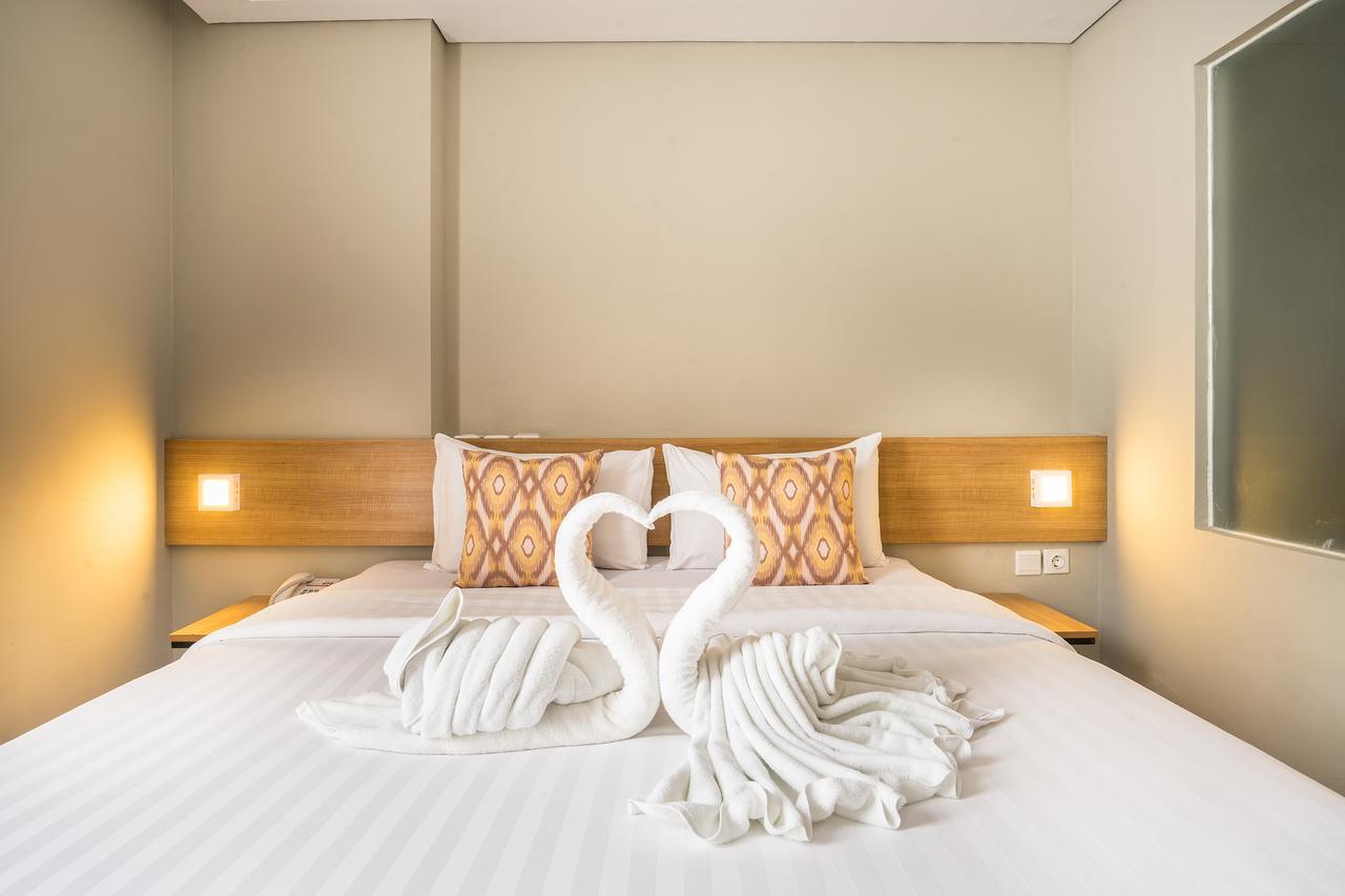 Maple Hotel Grogol Jakarta Eksteriør billede
